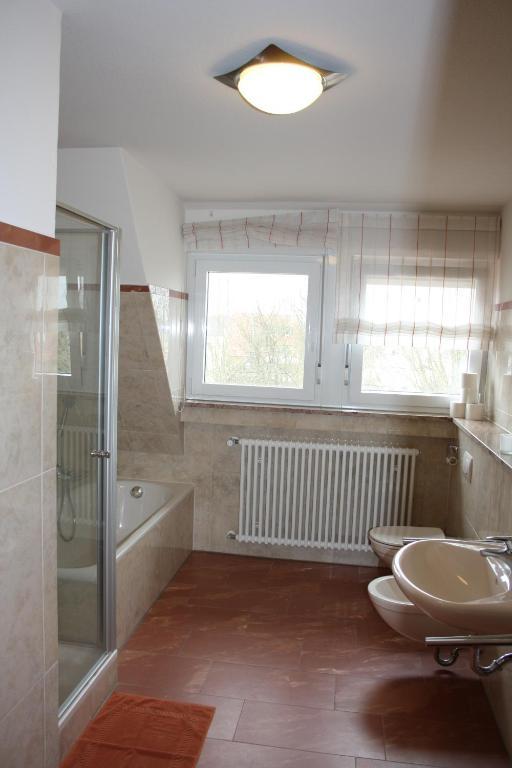 Thai Tawan Rheinhausen Chambre photo